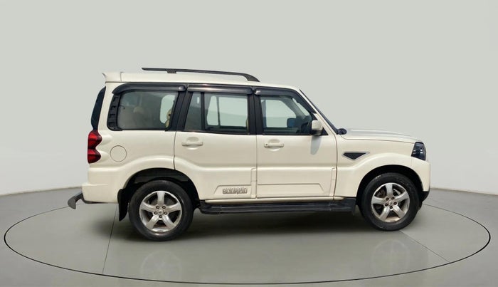 2020 Mahindra Scorpio S11 2WD, Diesel, Manual, 86,163 km, Right Side