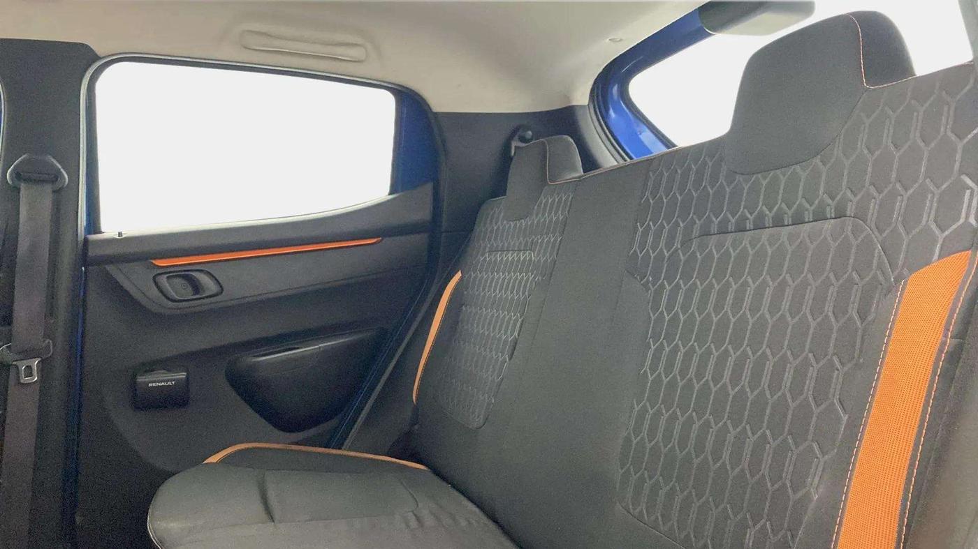 2018 Renault Kwid CLIMBER 1.0 AMT, Petrol, Automatic, 61,636 km, Right Side Rear Door Cabin