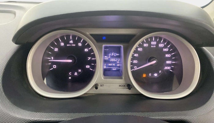 2017 Tata Tiago XZ PETROL, Petrol, Manual, 38,822 km, Odometer Image