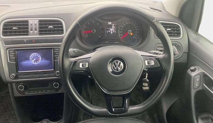 2020 Volkswagen Polo HIGHLINE PLUS 1.0, Petrol, Manual, 17,709 km, Steering Wheel Close Up