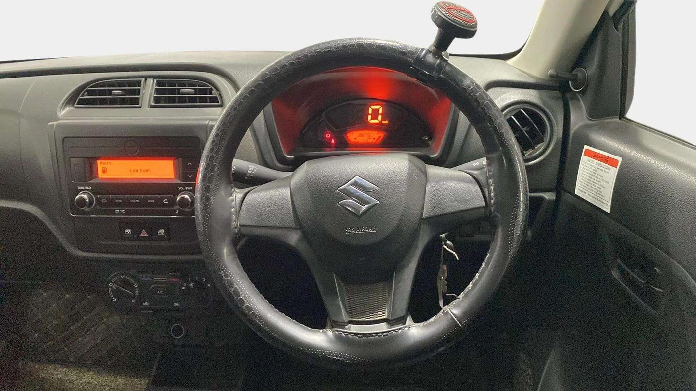 2023 Maruti Alto K10 VXI CNG, CNG, Manual, 28,302 km, Steering Wheel Close Up