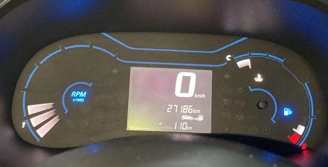 2021 Renault Kwid RXT 0.8, Petrol, Manual, 27,190 km, Odometer Image