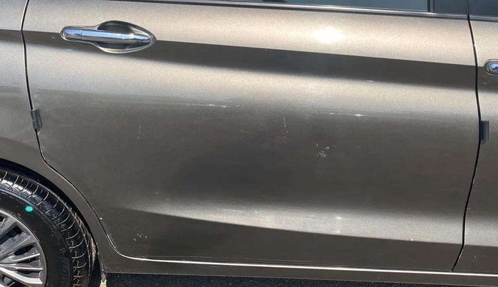 2019 Maruti Ertiga ZXI+ SHVS, Petrol, Manual, 74,672 km, Right rear door - Minor scratches