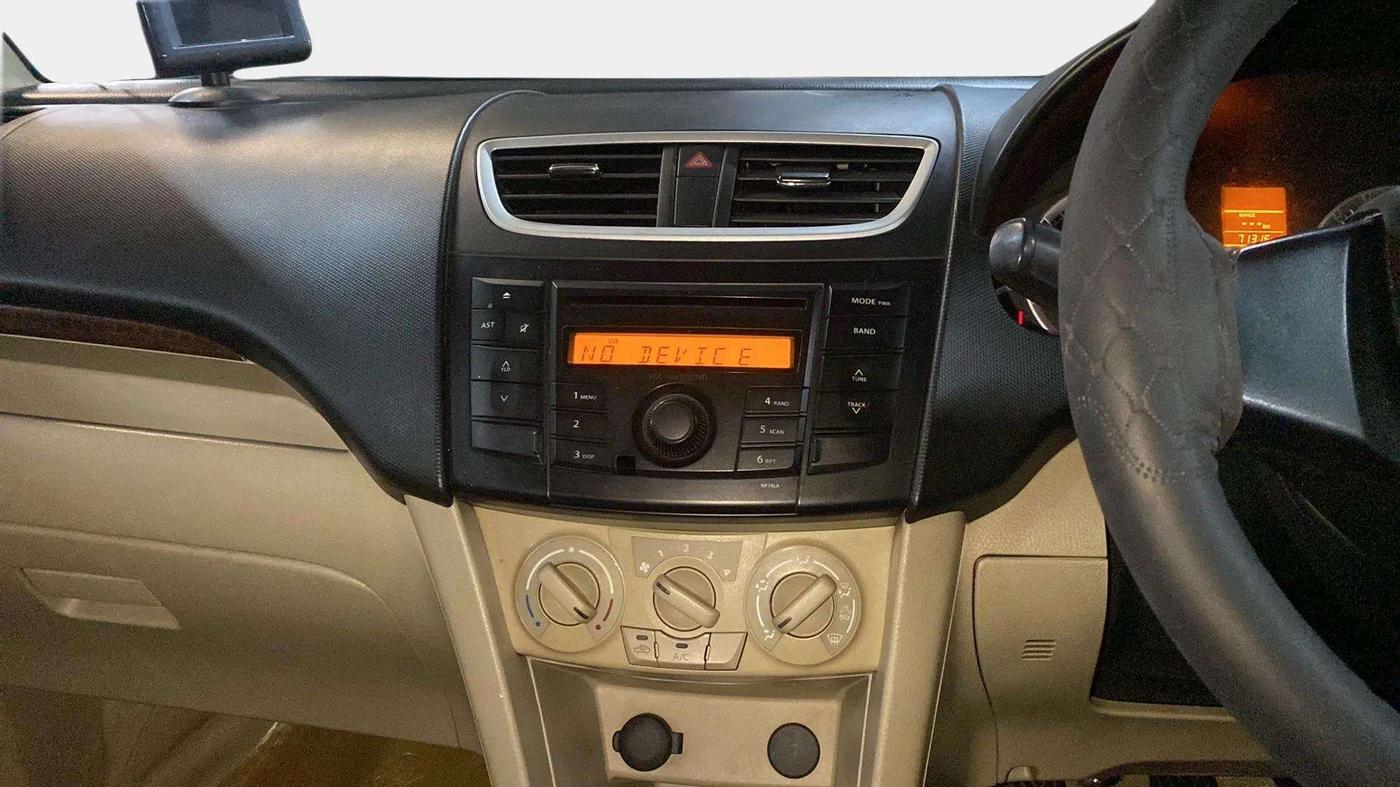 2014 Maruti Swift Dzire VXI, Petrol, Manual, 71,408 km, Air Conditioner