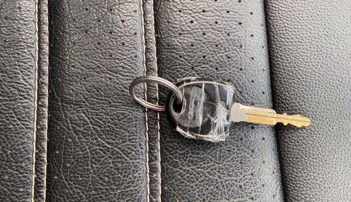 2019 Hyundai NEW SANTRO ERA, Petrol, Manual, 78,513 km, Key Close Up