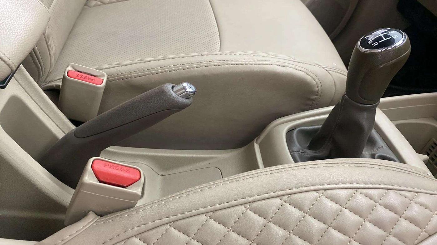 2022 Maruti Ertiga ZXI (O) CNG, CNG, Manual, 48,592 km, Gear Lever
