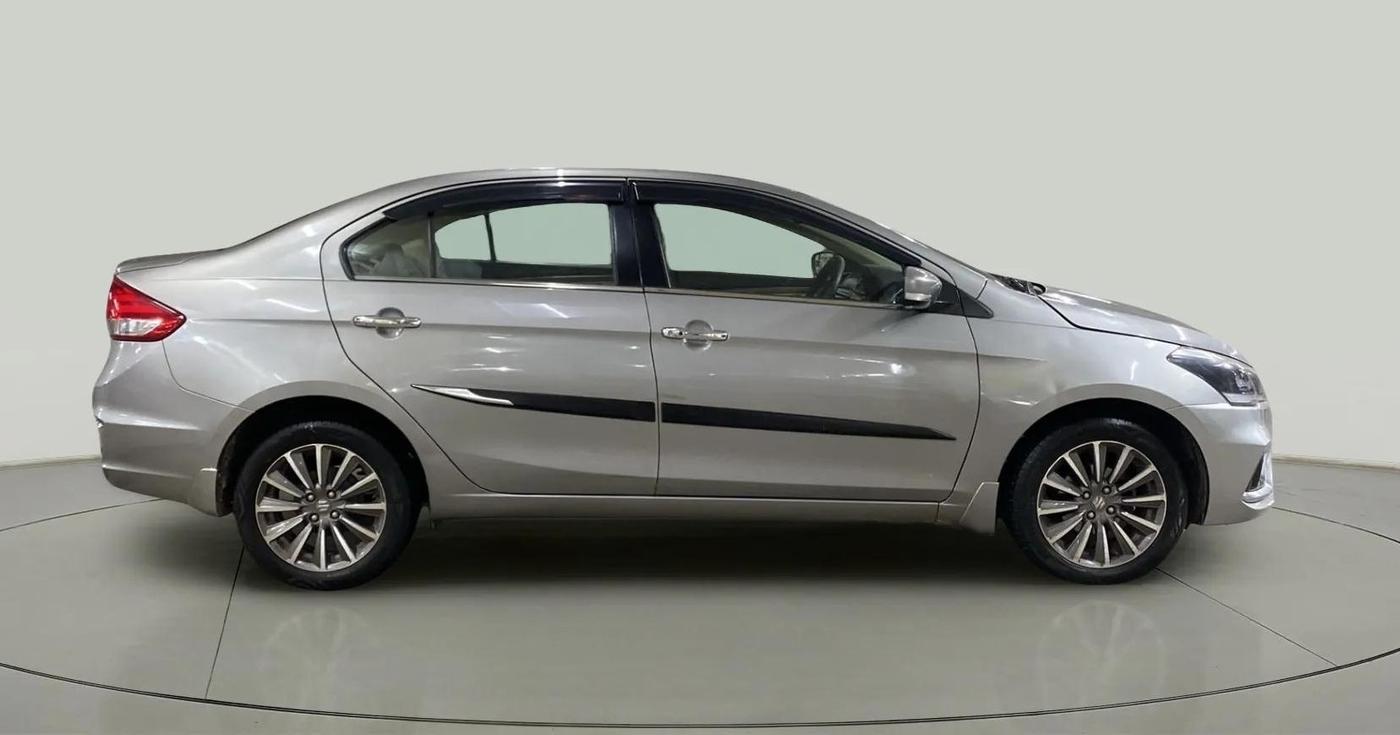 2019 Maruti Ciaz ALPHA 1.5 SHVS PETROL, Petrol, Manual, 32,908 km, Right Side View
