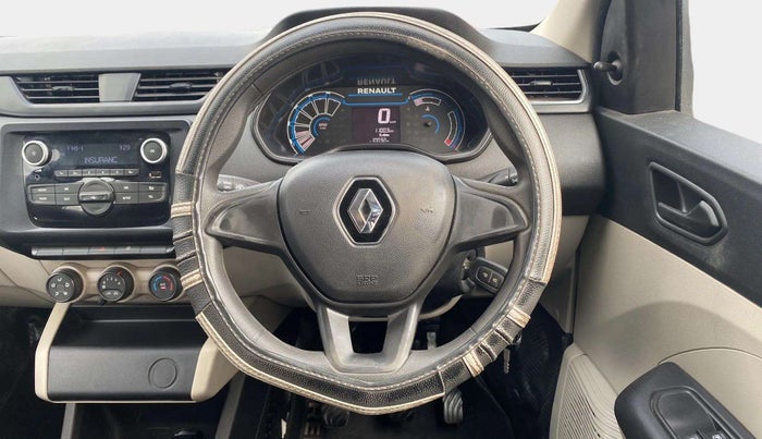 2022 Renault TRIBER RXL MT, Petrol, Manual, 10,998 km, Steering Wheel Close Up