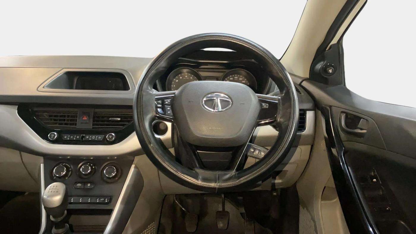 2019 Tata NEXON XM PETROL, Petrol, Manual, 56,750 km, Steering Wheel Close Up
