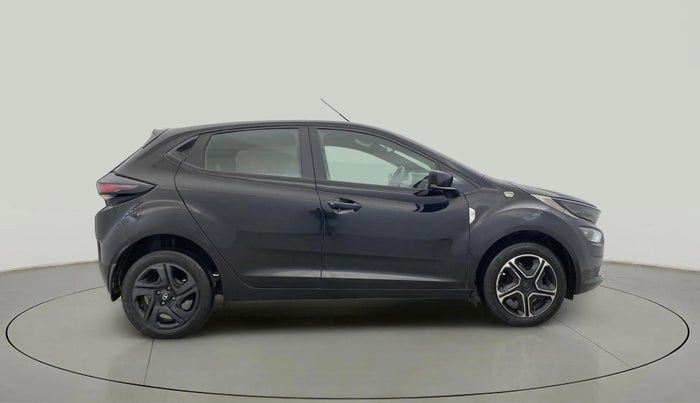 2023 Tata ALTROZ XT PETROL DARK EDITION, Petrol, Manual, 28,148 km, Right Side View