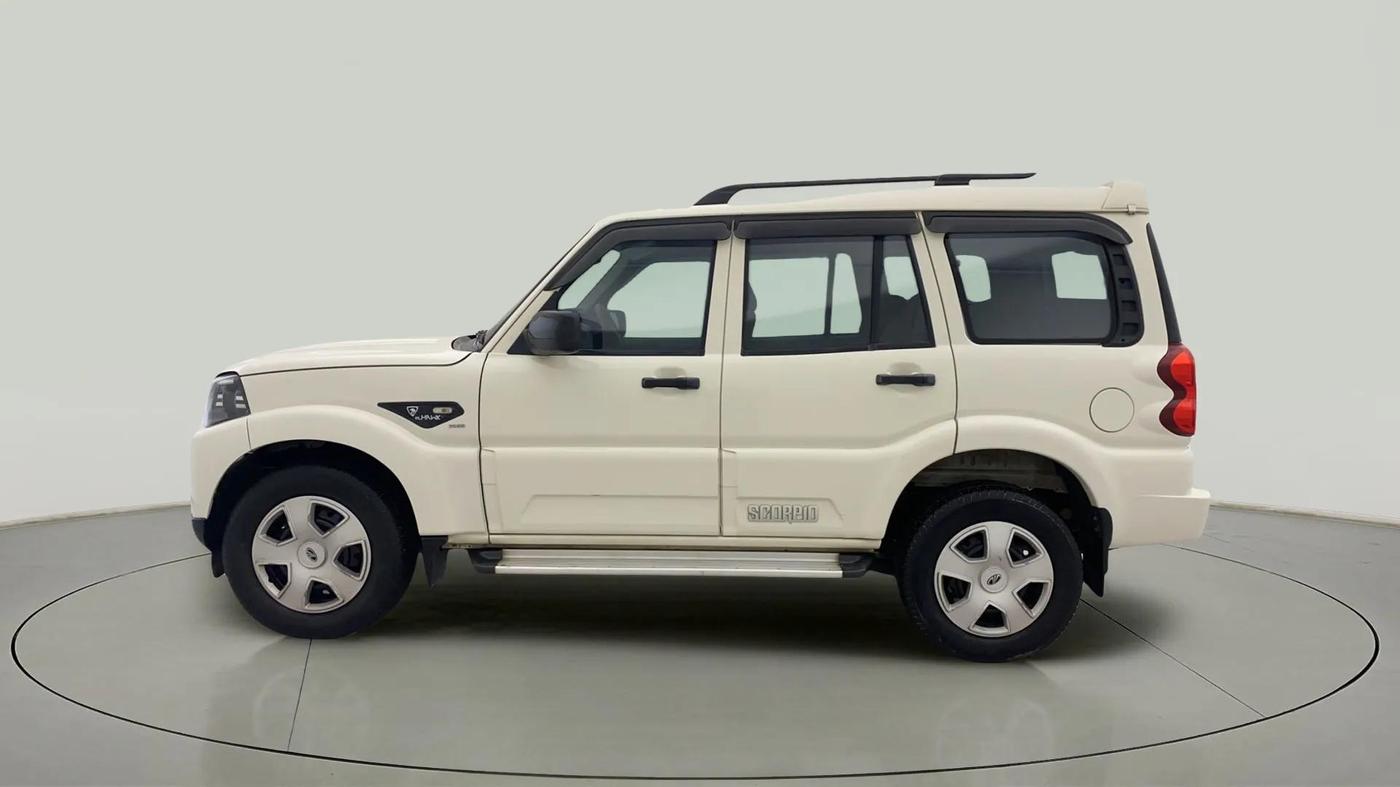 2020 Mahindra Scorpio S5, Diesel, Manual, 68,964 km, Left Side