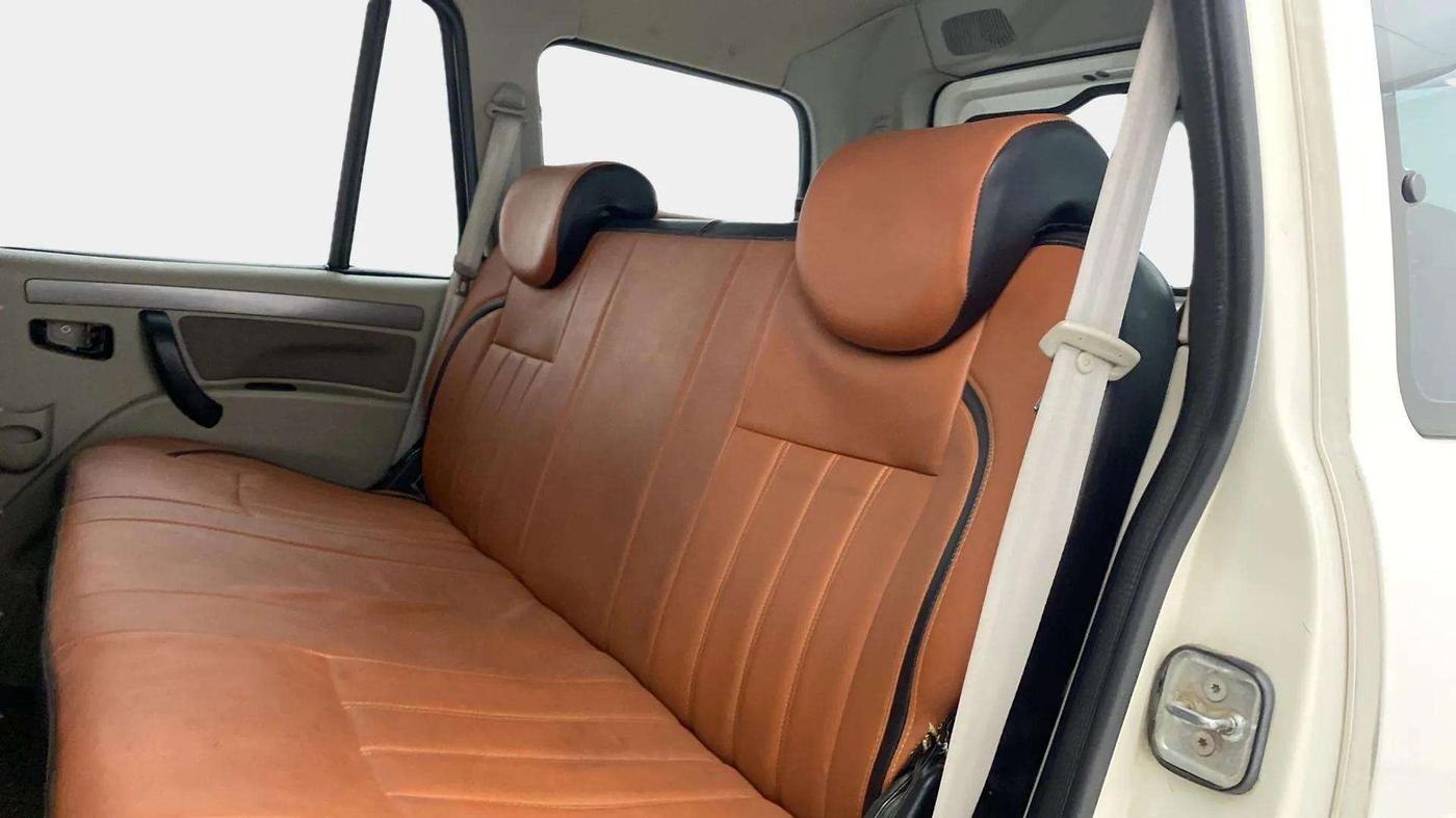 2020 Mahindra Scorpio S5, Diesel, Manual, 68,964 km, Right Side Rear Door Cabin