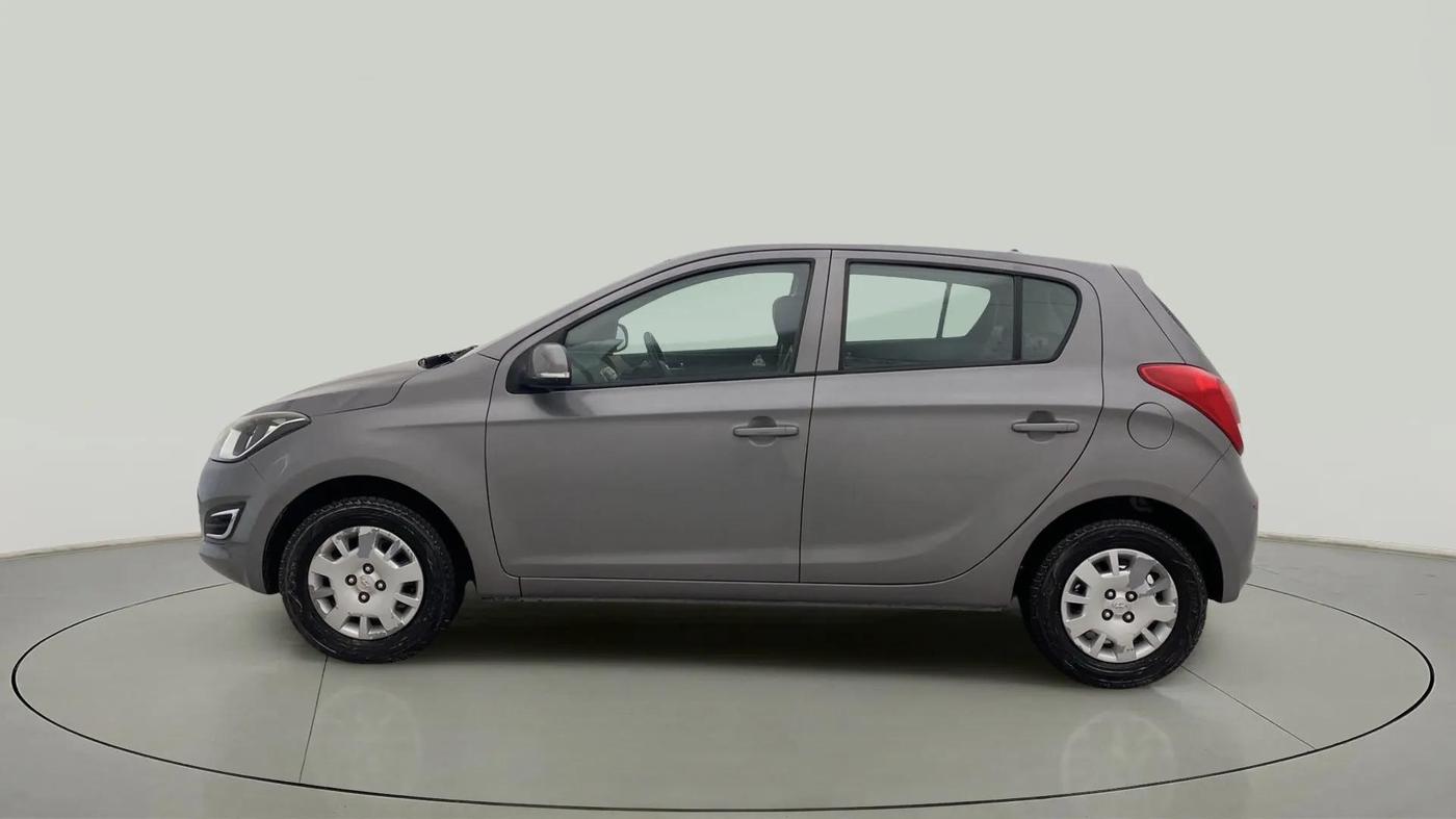 2013 Hyundai i20 MAGNA (O) 1.2, Petrol, Manual, 49,779 km, Left Side