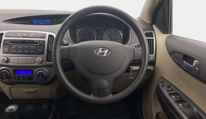 2013 Hyundai i20 MAGNA (O) 1.2, Petrol, Manual, 49,779 km, Steering Wheel Close Up