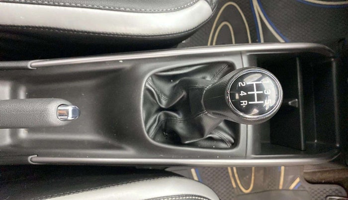 2021 Maruti Baleno ZETA PETROL 1.2, Petrol, Manual, 24,463 km, Gear Lever