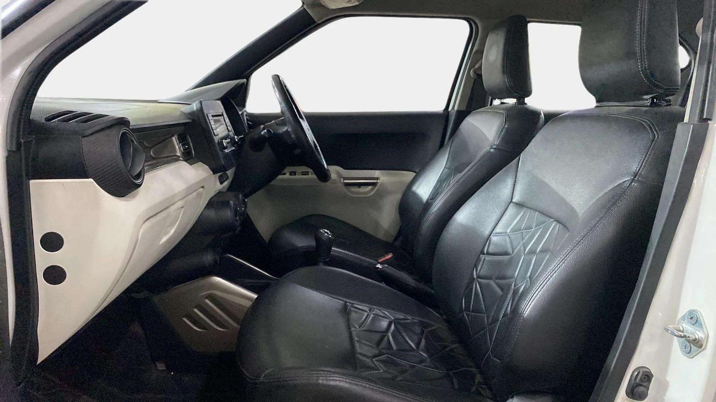 2017 Maruti IGNIS ZETA 1.2, Petrol, Manual, 64,662 km, Right Side Front Door Cabin
