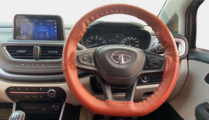 2022 Tata ALTROZ XZ PETROL, Petrol, Manual, 24,594 km, Steering Wheel Close Up