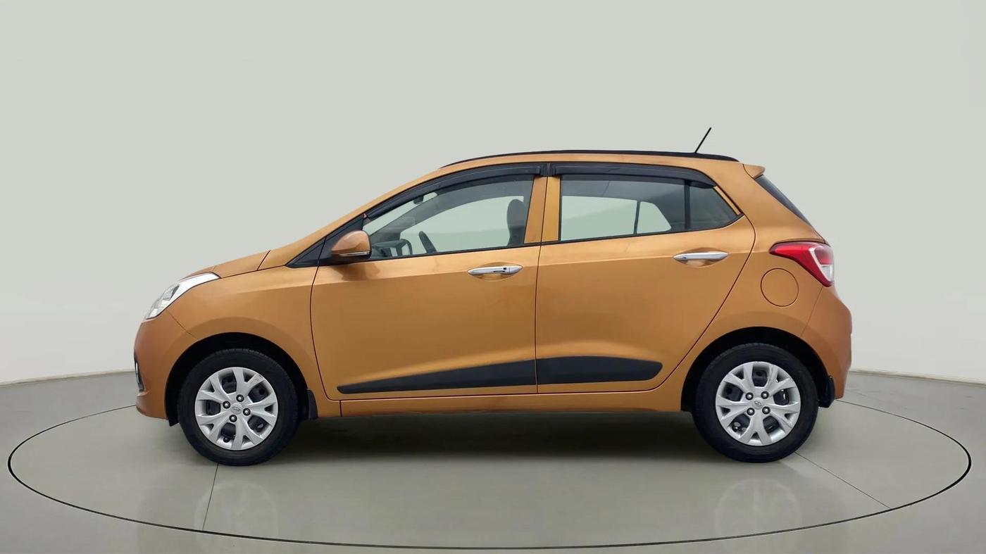 2014 Hyundai Grand i10 SPORTZ 1.2 KAPPA VTVT, Petrol, Manual, 27,860 km, Left Side