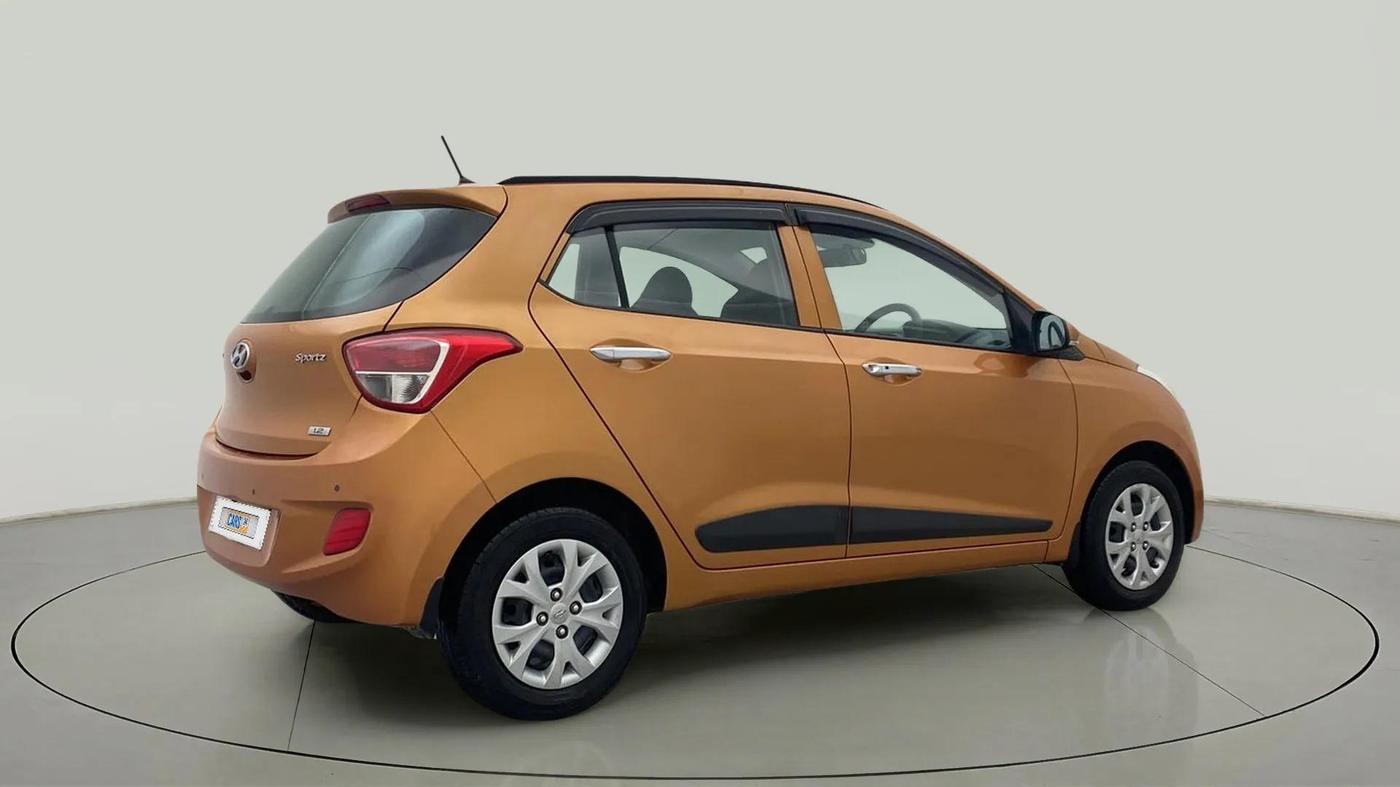 2014 Hyundai Grand i10 SPORTZ 1.2 KAPPA VTVT, Petrol, Manual, 27,860 km, Right Back Diagonal