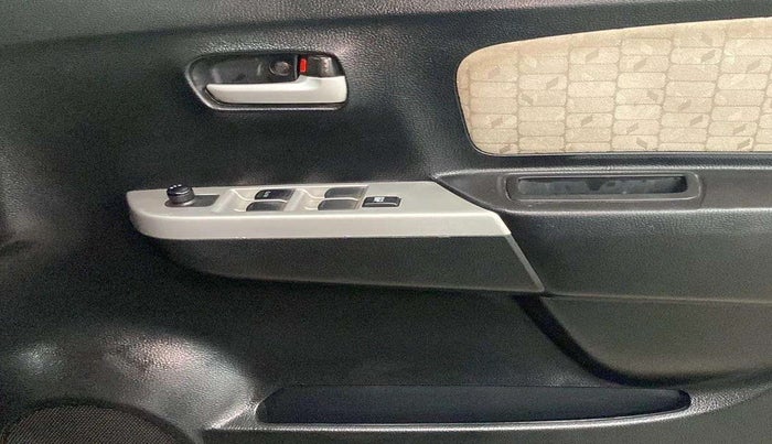 2015 Maruti Wagon R 1.0 VXI, Petrol, Manual, 10,596 km, Driver Side Door Panels Control