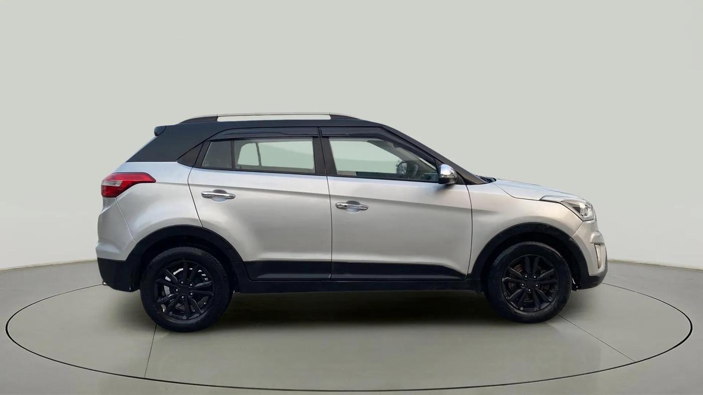 2018 Hyundai Creta SX PLUS 1.6 PETROL, Petrol, Manual, 75,168 km, Right Side View