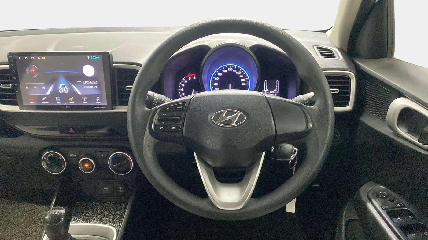 2019 Hyundai VENUE S 1.2, Petrol, Manual, 37,432 km, Steering Wheel Close Up