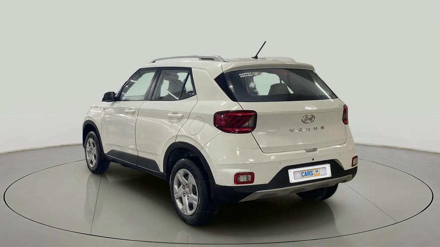 2019 Hyundai VENUE S 1.2, Petrol, Manual, 37,432 km, Left Back Diagonal