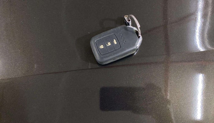 2019 Honda Amaze 1.2L I-VTEC VX, Petrol, Manual, 51,551 km, Key Close Up