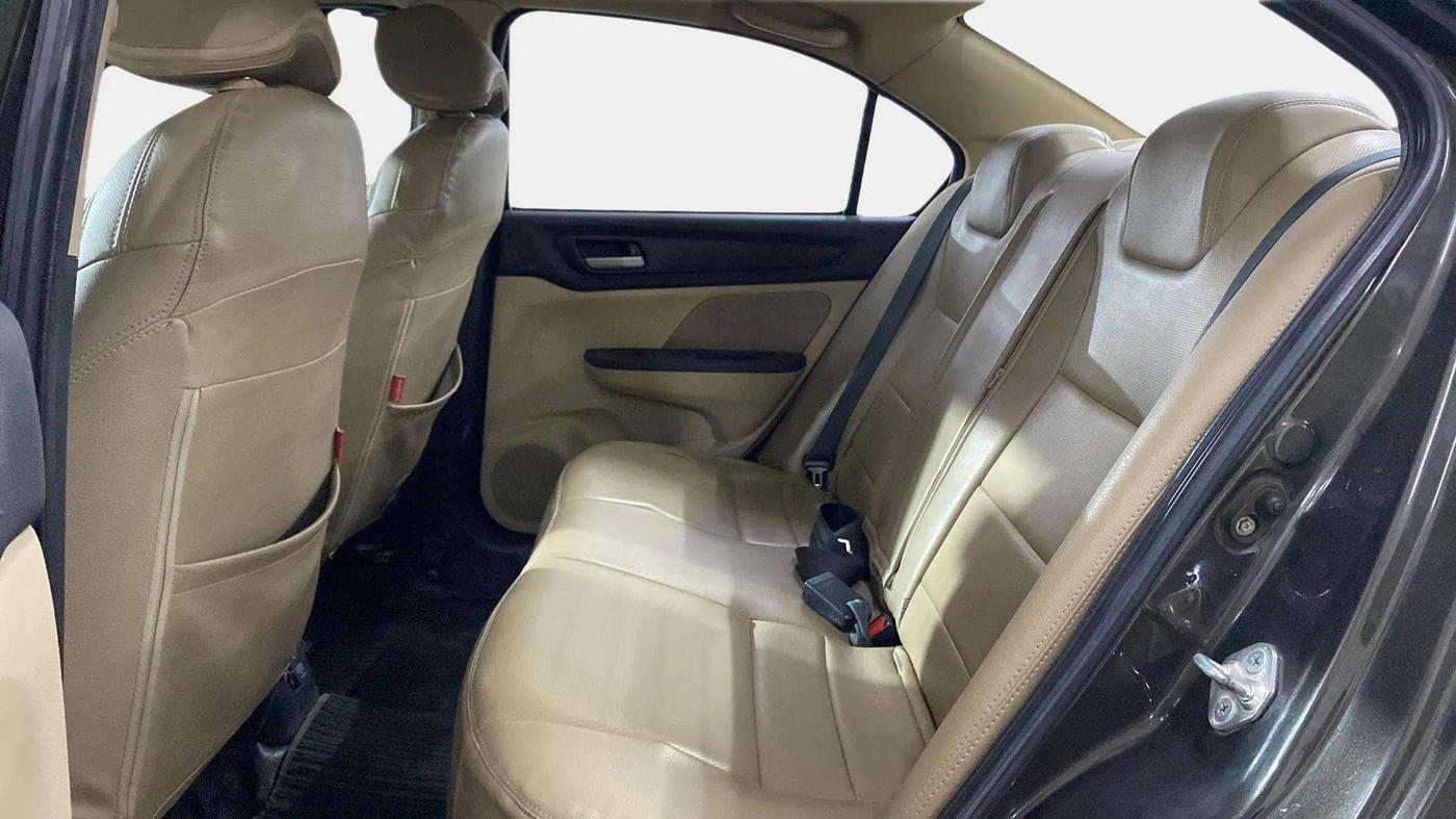 2019 Honda Amaze 1.2L I-VTEC VX, Petrol, Manual, 51,551 km, Right Side Rear Door Cabin