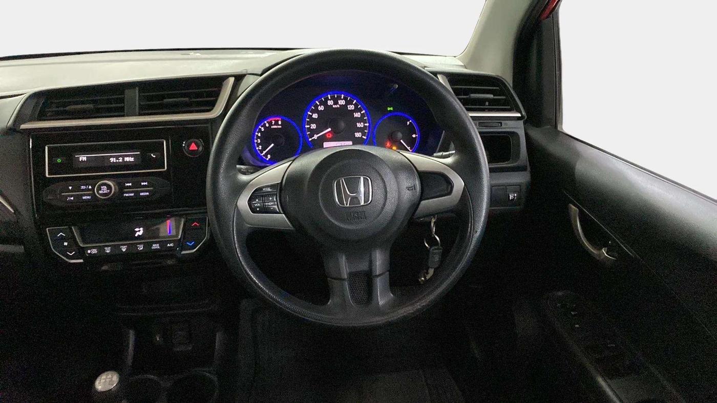 2017 Honda Brio VX MT, Petrol, Manual, 68,017 km, Steering Wheel Close Up