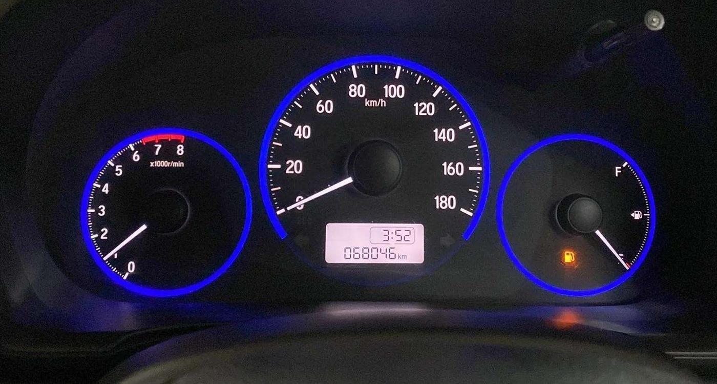 2017 Honda Brio VX MT, Petrol, Manual, 68,017 km, Odometer Image