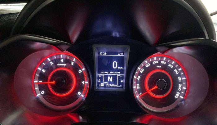 2022 Mahindra XUV300 W8 (O) 1.2 PETROL, Petrol, Manual, 29,320 km, Odometer Image