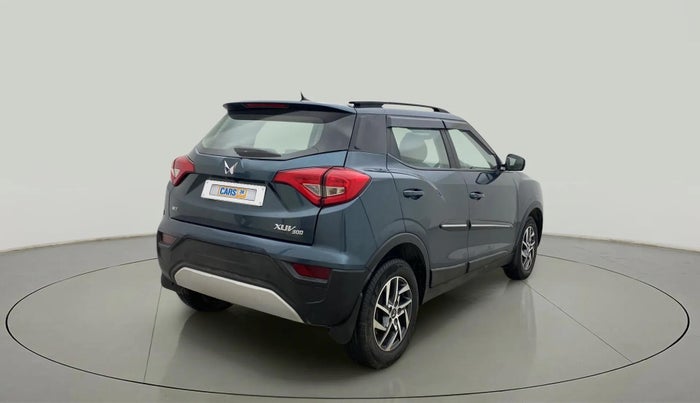 2022 Mahindra XUV300 W8 (O) 1.2 PETROL, Petrol, Manual, 29,320 km, Right Back Diagonal