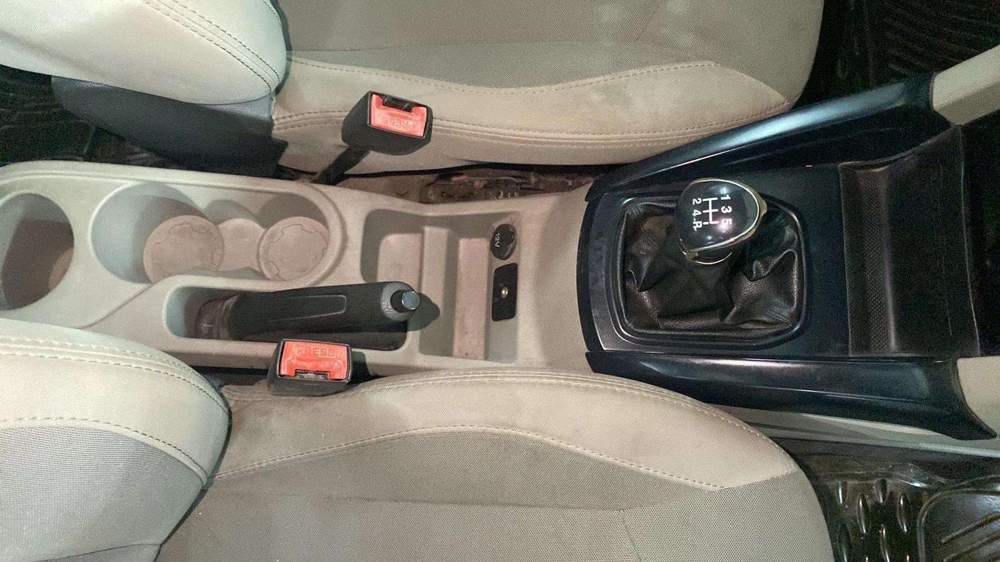 2017 Ford Ecosport TREND 1.5L PETROL, Petrol, Manual, 30,577 km, Gear Lever