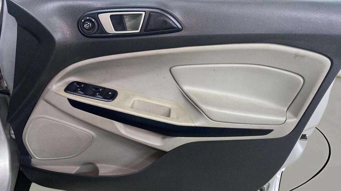 2017 Ford Ecosport TREND 1.5L PETROL, Petrol, Manual, 30,577 km, Driver Side Door Panels Control