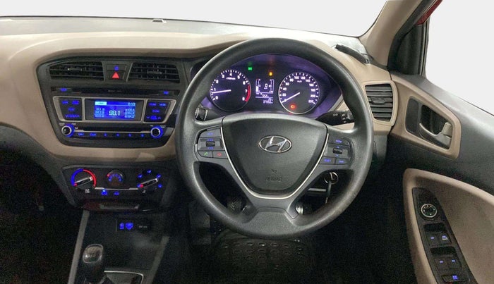 2016 Hyundai Elite i20 MAGNA 1.2, Petrol, Manual, 37,984 km, Steering Wheel Close Up