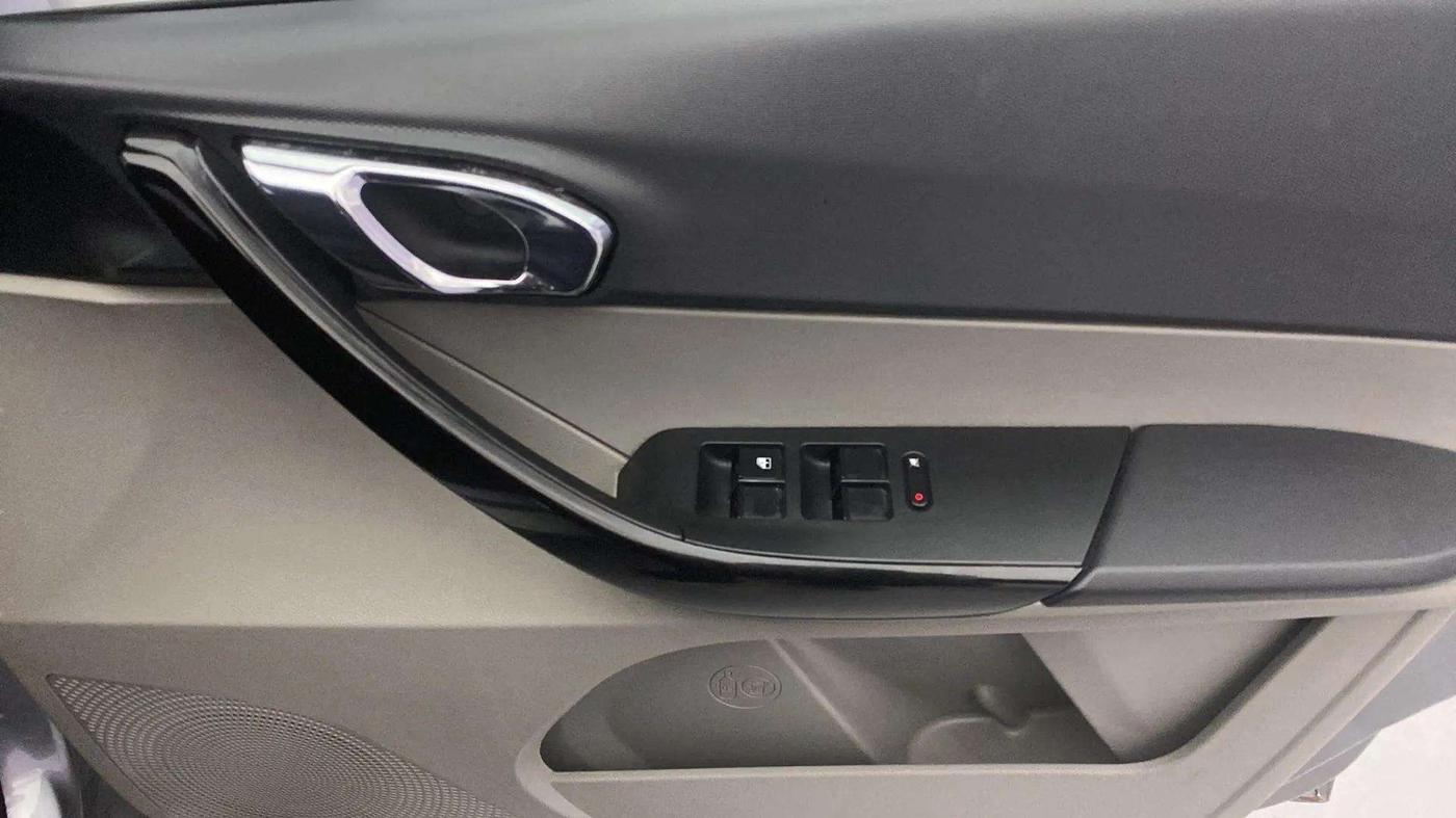 2019 Tata Tiago XZA PLUS PETROL, Petrol, Automatic, 38,482 km, Driver Side Door Panels Control