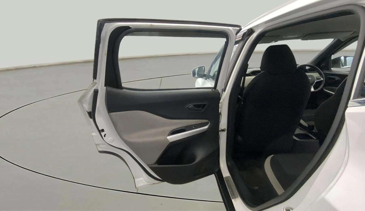 2022 Nissan MAGNITE XE, Petrol, Manual, 8,662 km, LHS Rear Door