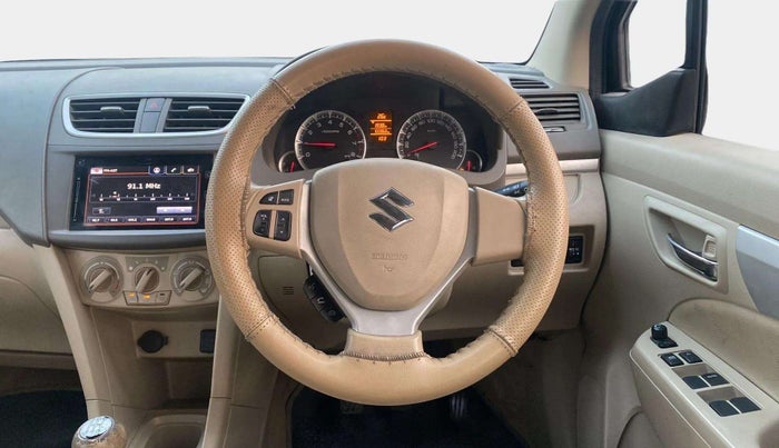 2016 Maruti Ertiga ZXI+, Petrol, Manual, 56,071 km, Steering Wheel Close Up