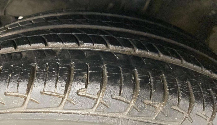 2018 Maruti Baleno DELTA CVT PETROL 1.2, Petrol, Automatic, 15,614 km, Left Front Tyre Tread