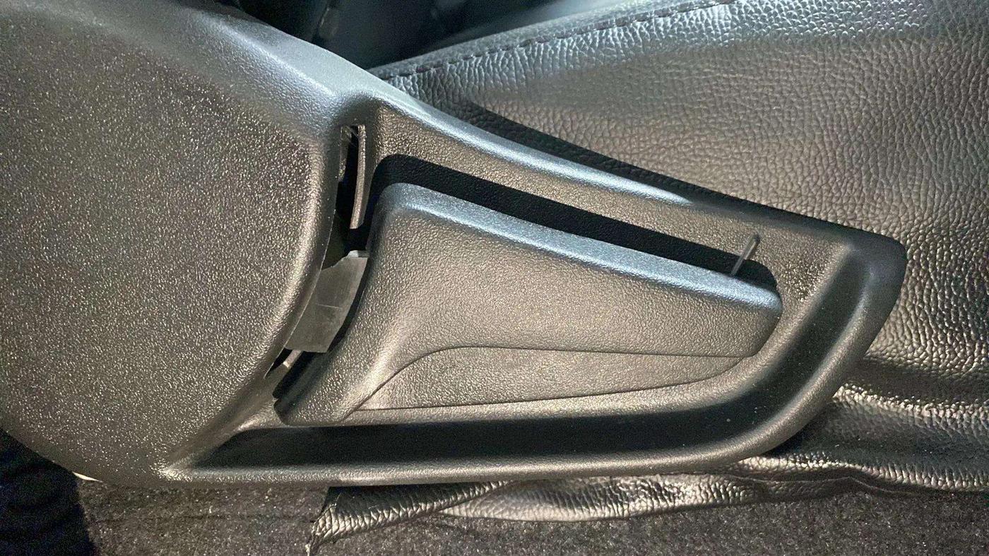 2024 Maruti Alto K10 VXI AMT, Petrol, Automatic, 7,151 km, Driver Side Adjustment Panel