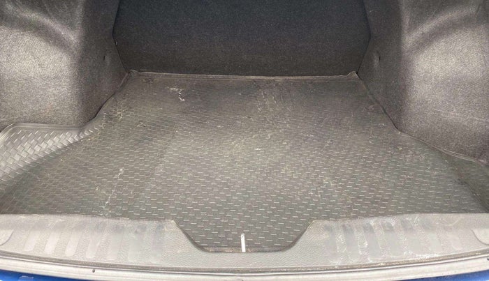 2019 Maruti Ciaz DELTA 1.5 SHVS MT PETROL, Petrol, Manual, 15,919 km, Boot Inside