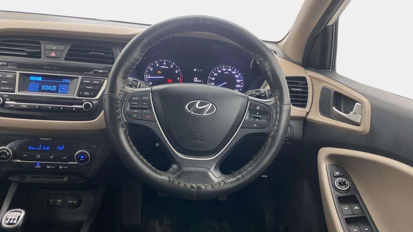 2016 Hyundai Elite i20 ASTA 1.2, Petrol, Manual, 15,255 km, Steering Wheel Close Up