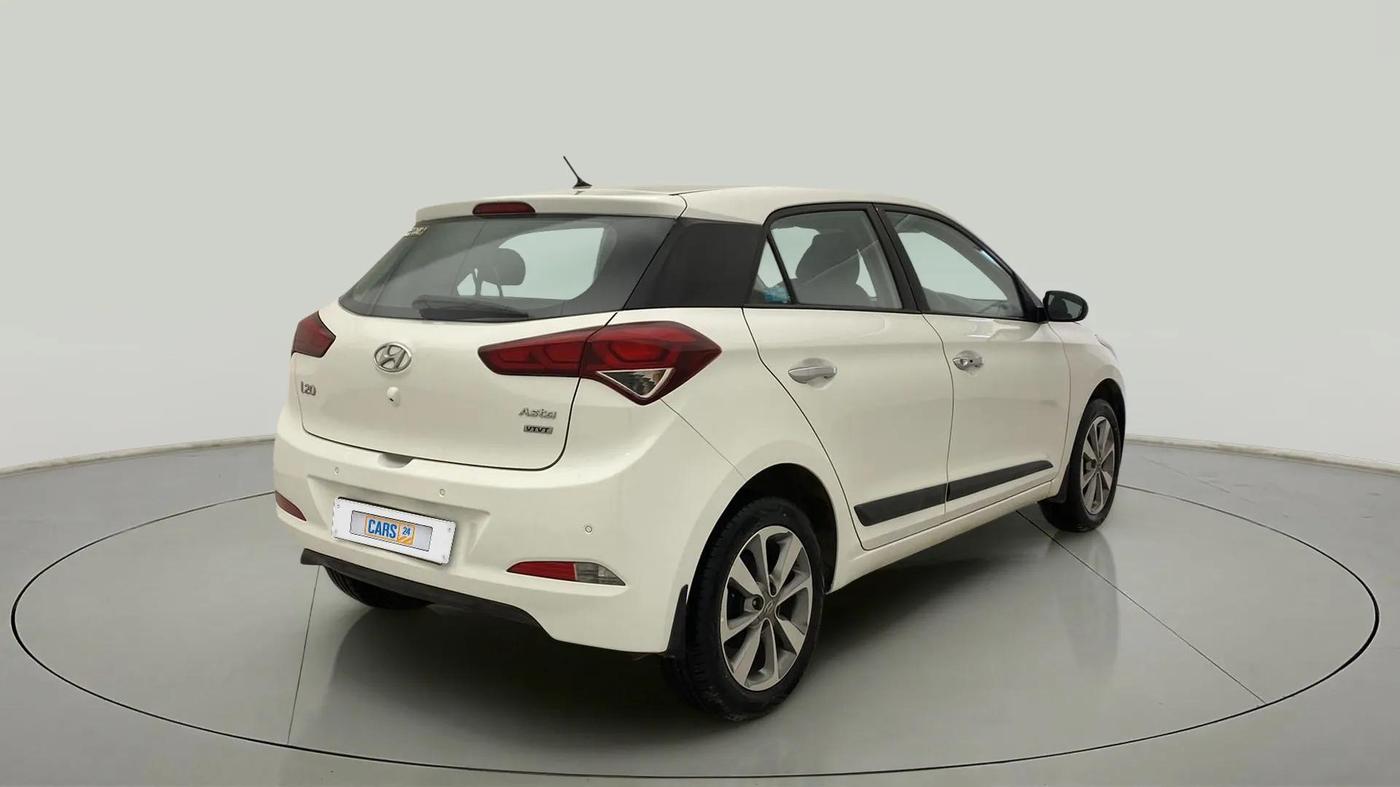 2016 Hyundai Elite i20 ASTA 1.2, Petrol, Manual, 15,255 km, Right Back Diagonal