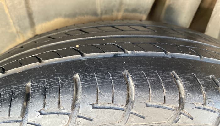 2019 Maruti XL6 ALPHA AT, Petrol, Automatic, 1,24,575 km, Left Rear Tyre Tread