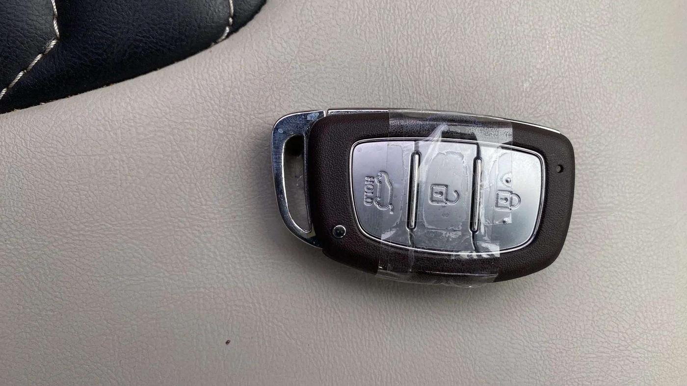 2022 Hyundai Creta S IMT 1.5 PETROL, Petrol, Manual, 10,408 km, Key Close Up