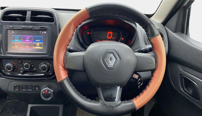 2016 Renault Kwid RXT 1.0 AMT, Petrol, Automatic, 32,957 km, Steering Wheel Close Up