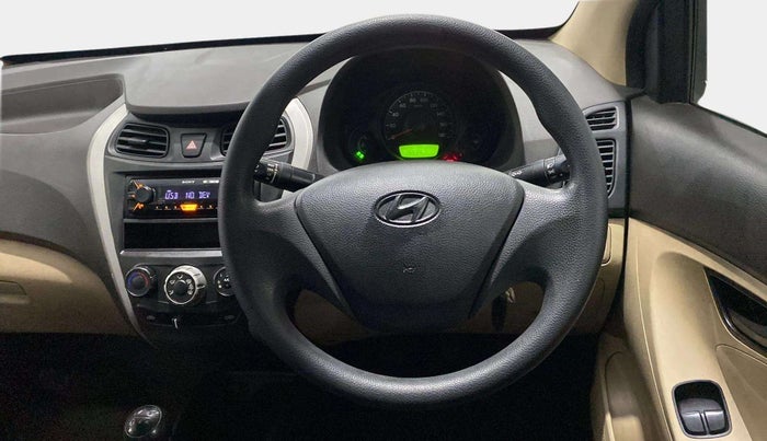 2016 Hyundai Eon ERA +, Petrol, Manual, 26,819 km, Steering Wheel Close Up