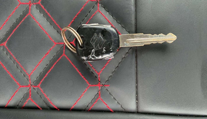 2022 Maruti Dzire LXI, Petrol, Manual, 59,554 km, Key Close Up