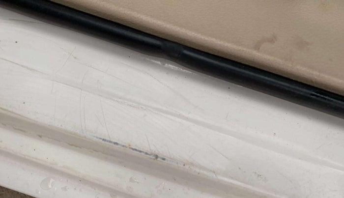 2022 Maruti Dzire LXI, Petrol, Manual, 59,554 km, Left running board - Slightly dented